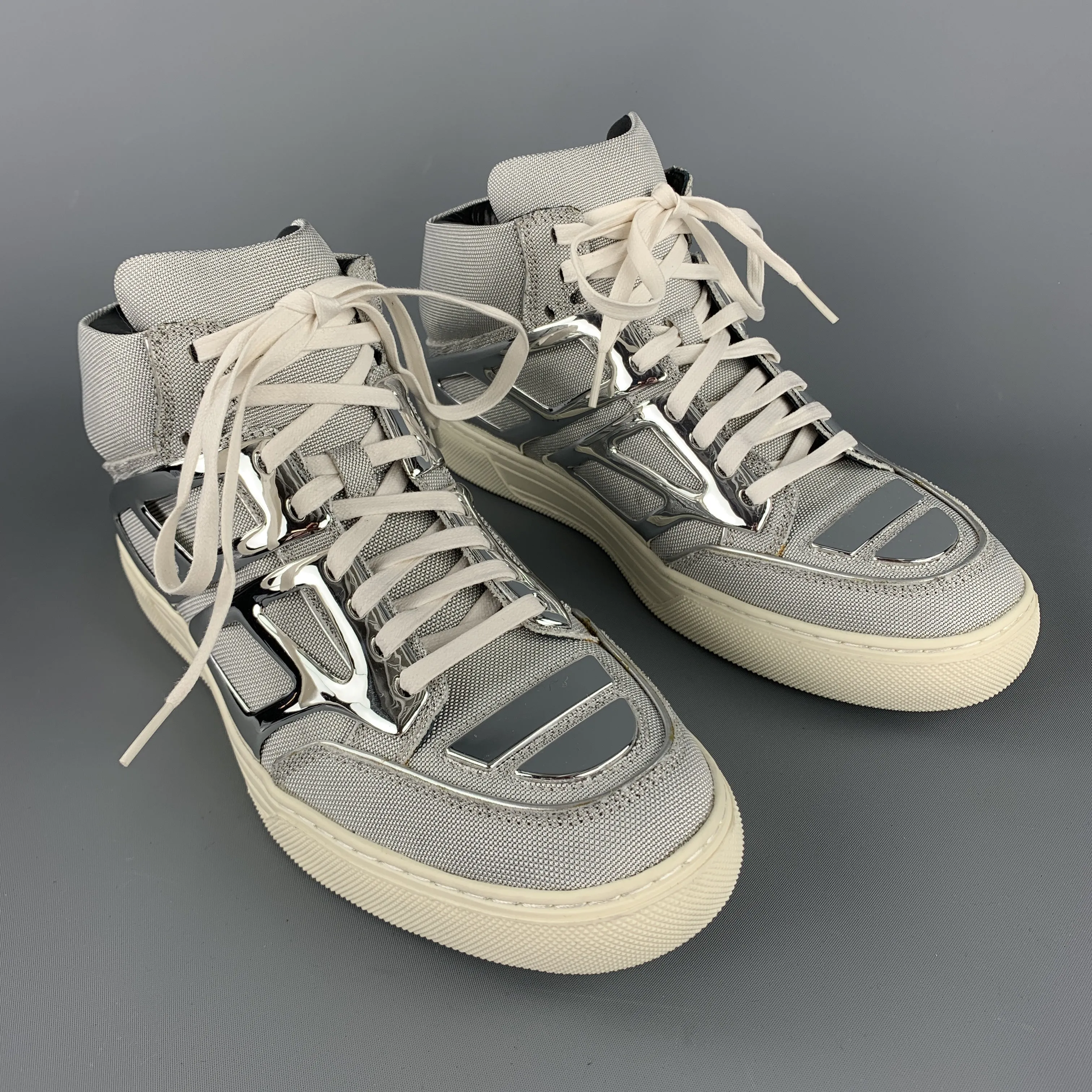 ALEJANDRO INGELMO TRON Size 8 Silver Metallic Canvas High Top Sneakers