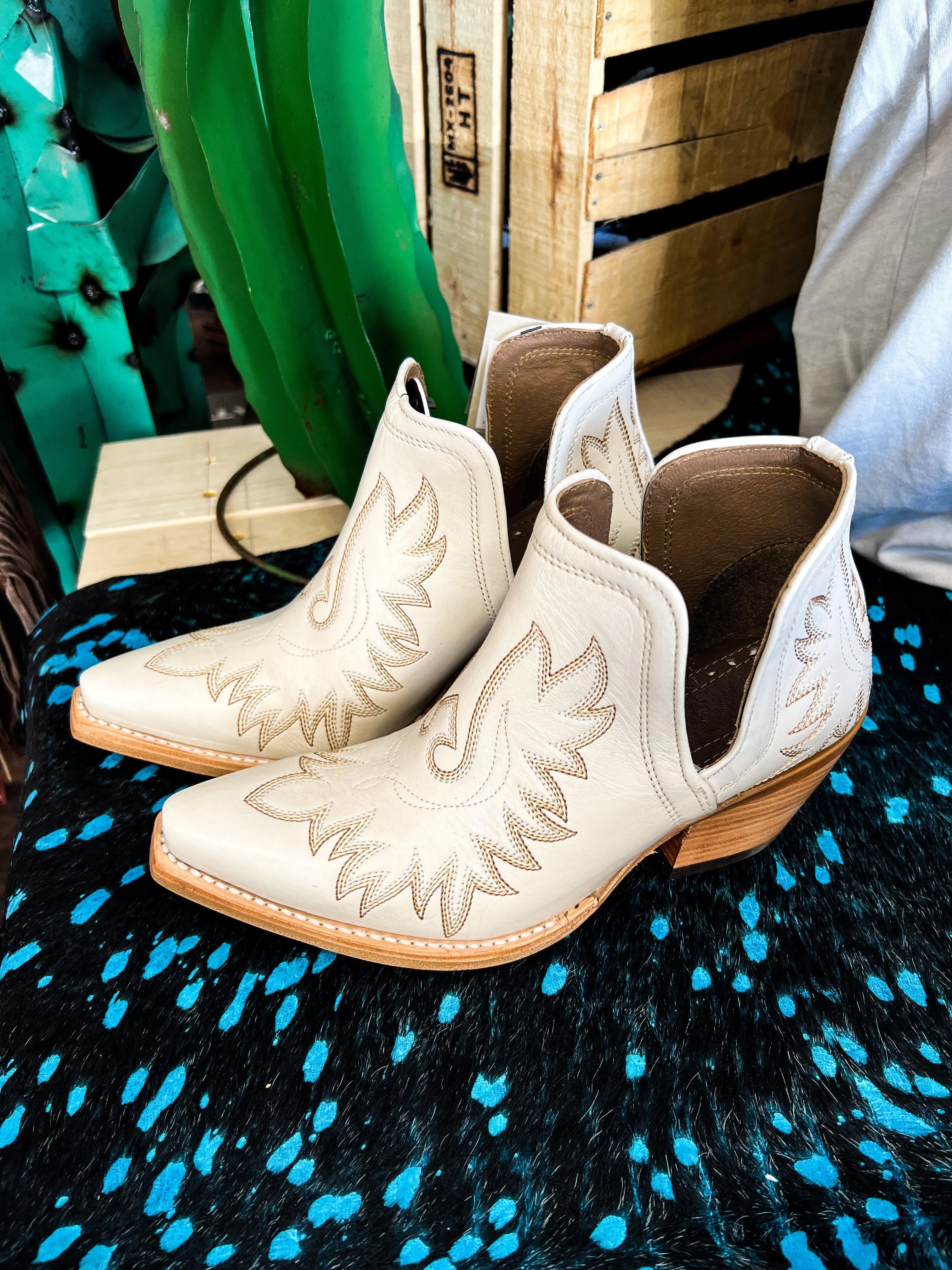 Blanco Ariat Dixon