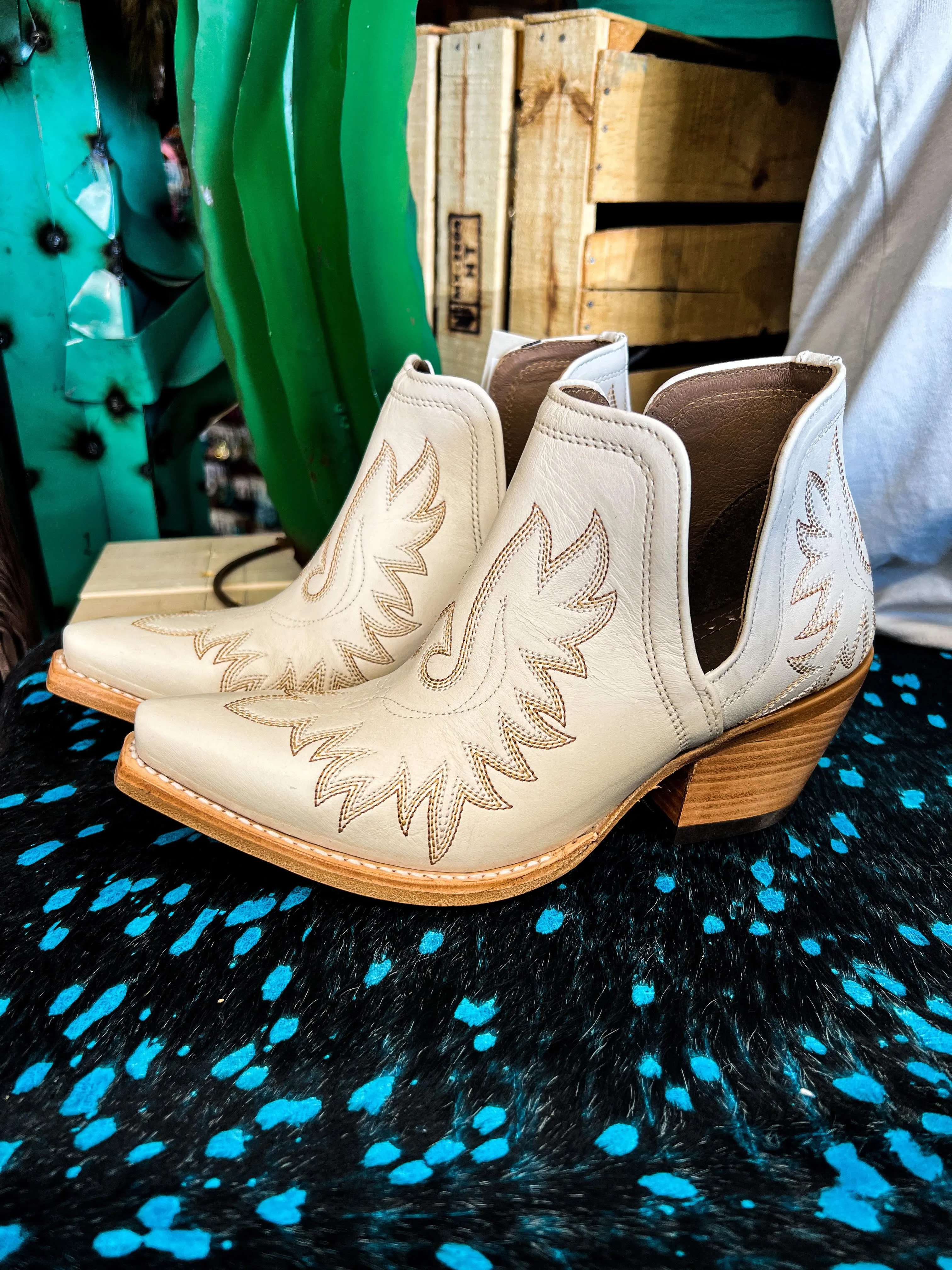 Blanco Ariat Dixon