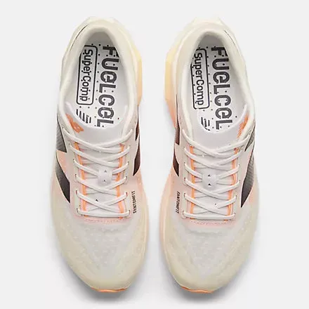 New Balance - Men's FuelCell SuperComp Elite v4