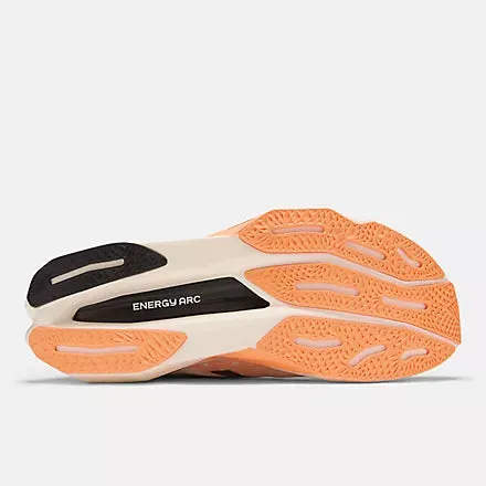 New Balance - Men's FuelCell SuperComp Elite v4