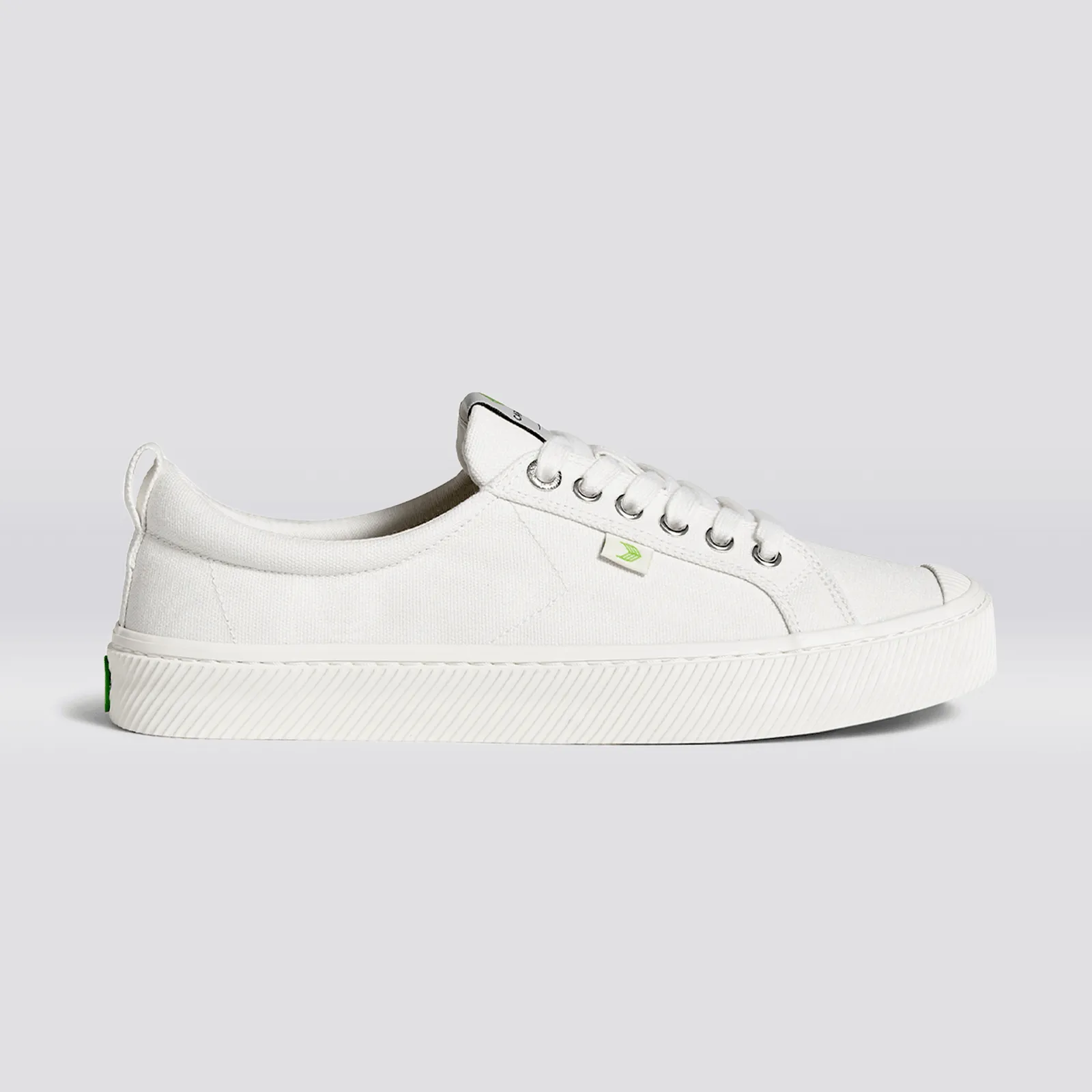 Off-White Canvas OCA LOW