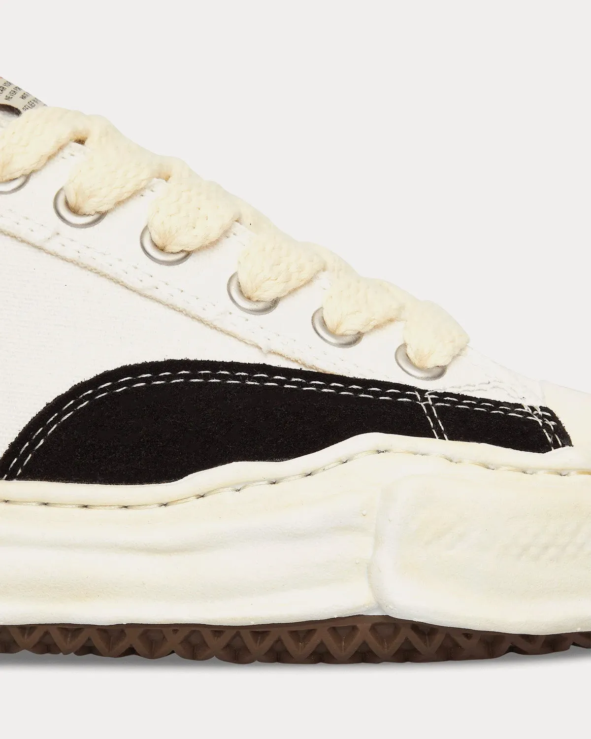 Peterson Slam Jam Exclusive White Low Top Sneakers