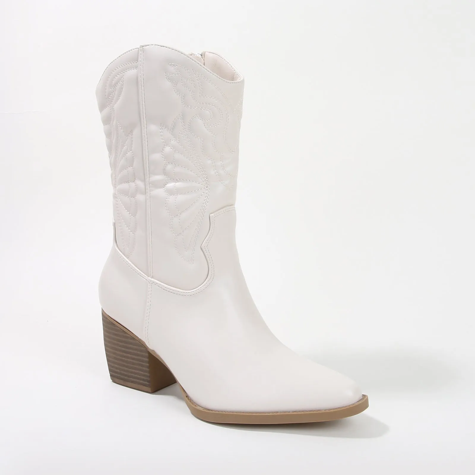 Texas Classic Embroidered Cowboy Boots