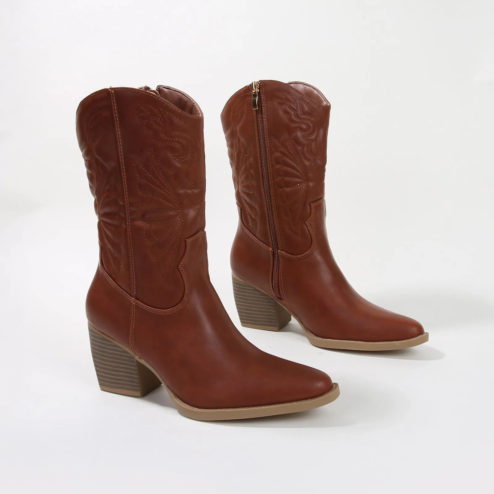 Texas Classic Embroidered Cowboy Boots