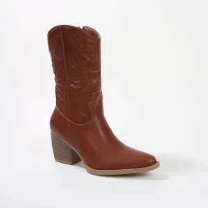Texas Classic Embroidered Cowboy Boots