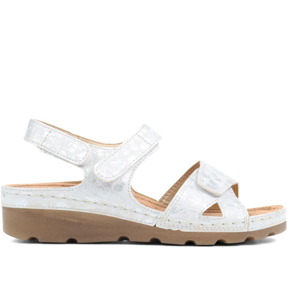 Touch-Fasten Sandals - SERAY37001 / 323 470