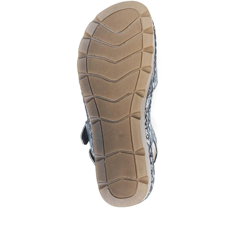 Touch-Fasten Sandals - SERAY37001 / 323 470