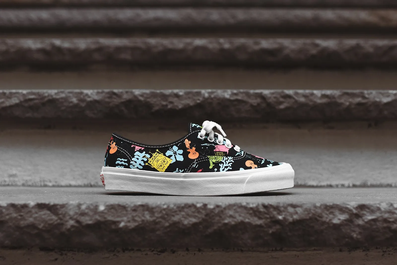 VANS VAULT X SPONGEBOB OG AUTHENTIC LX - ALOHA BLUE