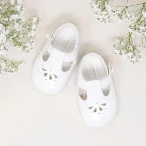 White Patent Flower Pre Walker T-Bar Baypods