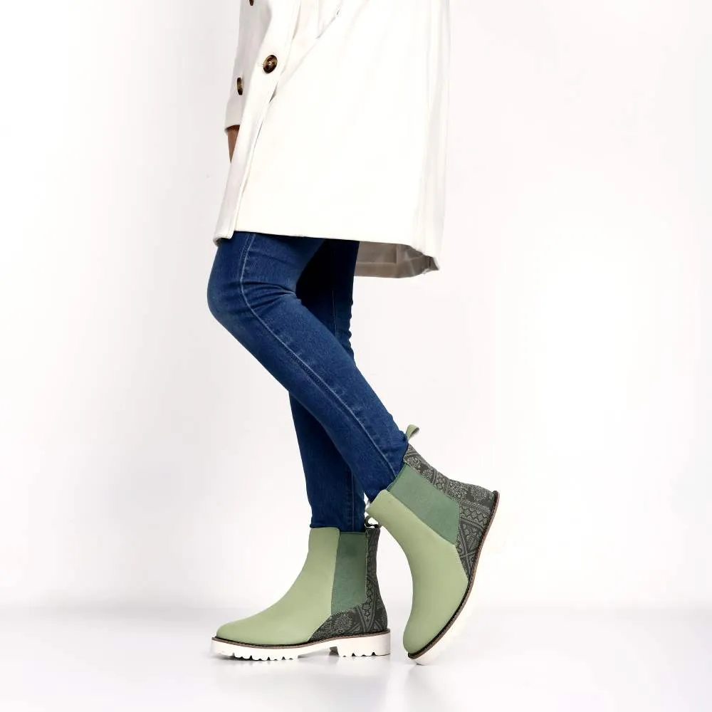 Women Printed Boots